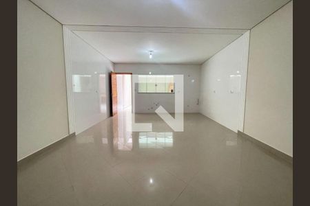 Casa à venda com 3 quartos, 190m² em Vila Comercial, São Paulo