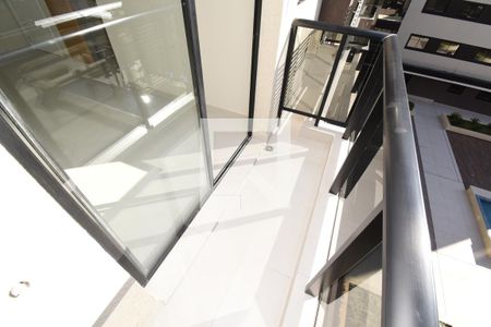 Sacada da Sala de apartamento para alugar com 2 quartos, 53m² em Campina do Siqueira, Curitiba