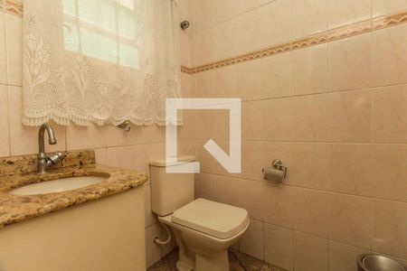 Lavabo de casa para alugar com 5 quartos, 212m² em Vila Ema, São Paulo