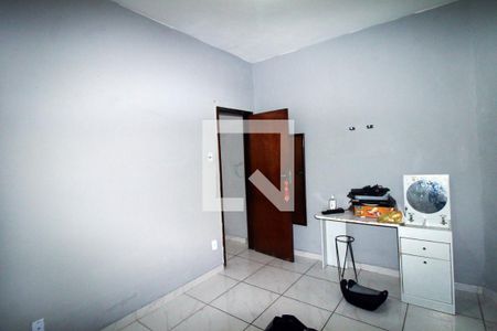 Quarto 1 de casa para alugar com 2 quartos, 100m² em Penha, Rio de Janeiro