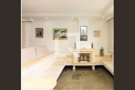 Casa à venda com 4 quartos, 348m² em Campo Grande, São Paulo