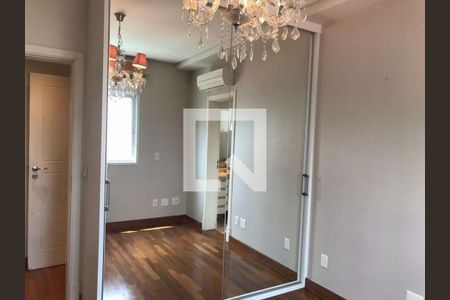 Apartamento à venda com 3 quartos, 218m² em Aclimação, São Paulo