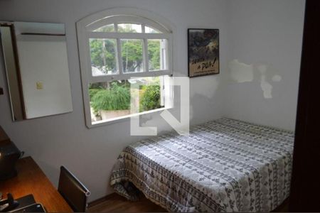 Casa à venda com 3 quartos, 180m² em Cidade Ademar, São Paulo