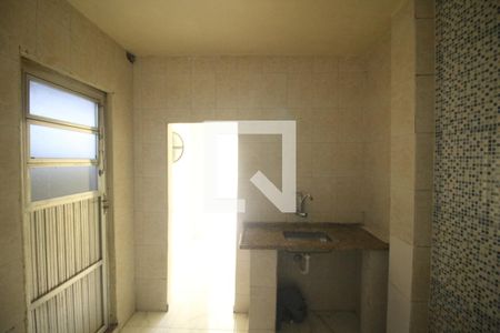 Cozinha de casa para alugar com 1 quarto, 90m² em Santos Dumont, Nilópolis
