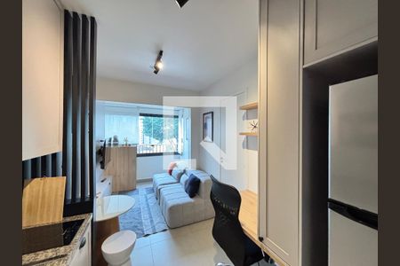 Sala/Cozinha de apartamento para alugar com 1 quarto, 27m² em Vila Olímpia, São Paulo