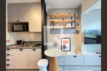 Sala/Cozinha de apartamento para alugar com 1 quarto, 27m² em Vila Olímpia, São Paulo