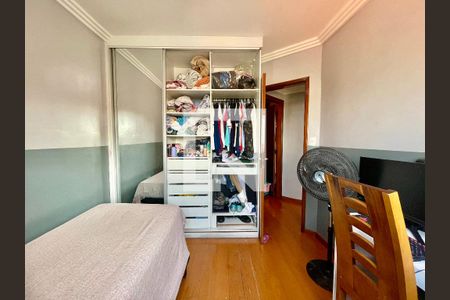 Apartamento à venda com 2 quartos, 158m² em Pirajá, Belo Horizonte