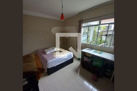 Casa à venda com 2 quartos, 123m² em Jardim Aeroporto, São Paulo