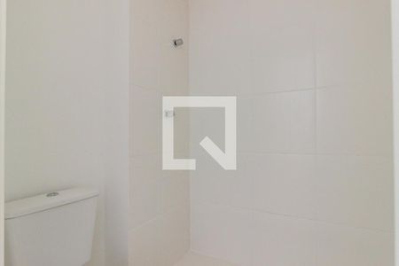 Banheiro de apartamento para alugar com 1 quarto, 16m² em Vila Pereira Barreto, São Paulo