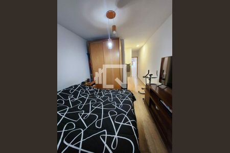 Casa à venda com 3 quartos, 110m² em Jardim Sabara, São Paulo