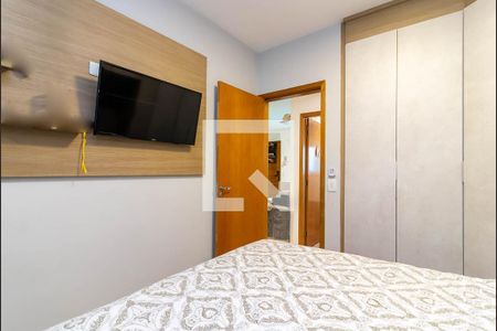Quarto 1 de apartamento à venda com 2 quartos, 44m² em Água Fria, São Paulo