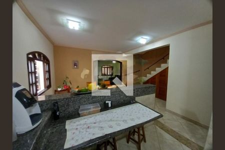 Casa à venda com 3 quartos, 151m² em Vila Campo Grande, São Paulo