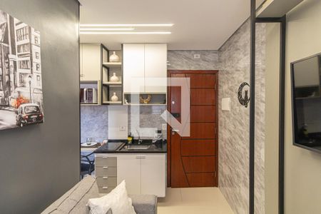 Sala/Cozinha/Área de Serviço  de apartamento para alugar com 1 quarto, 30m² em Jardim Aricanduva, São Paulo