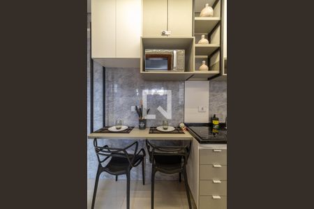 Sala/Cozinha/Área de Serviço  de apartamento para alugar com 1 quarto, 30m² em Jardim Aricanduva, São Paulo