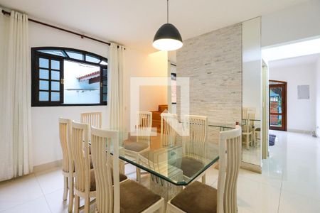 Sala de Jantar de casa para alugar com 3 quartos, 140m² em Jardim Clementino, Taboão da Serra