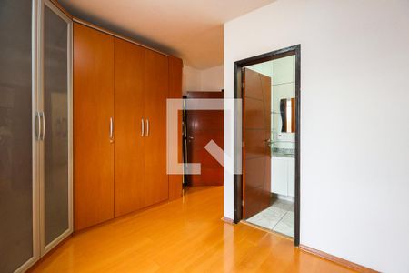 Suíte de casa para alugar com 3 quartos, 140m² em Jardim Clementino, Taboão da Serra
