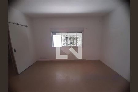 Casa à venda com 4 quartos, 400m² em Jardim Sao Bento, São Paulo
