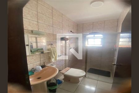 Casa à venda com 4 quartos, 198m² em Vila Ester (Zona Norte), São Paulo