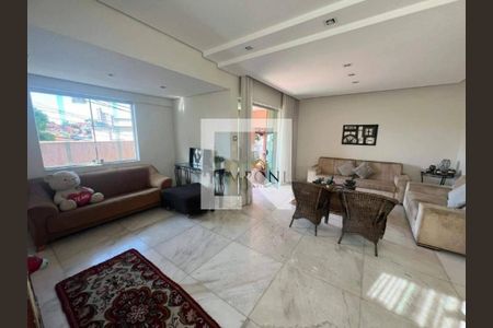 Casa à venda com 4 quartos, 313m² em Renascença, Belo Horizonte
