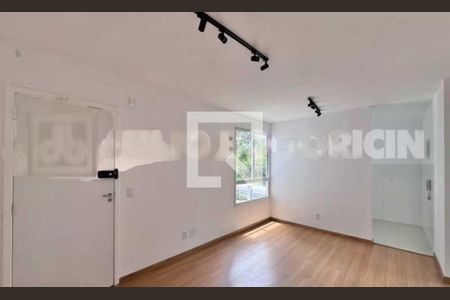 Apartamento à venda com 2 quartos, 44m² em Vargem Grande, Rio de Janeiro