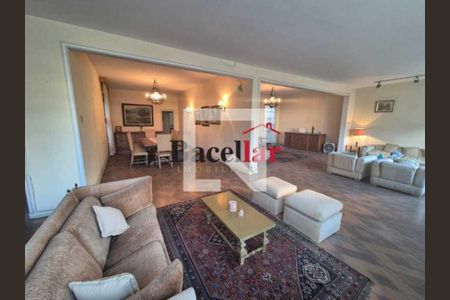 Casa à venda com 5 quartos, 609m² em Vila Isabel, Rio de Janeiro