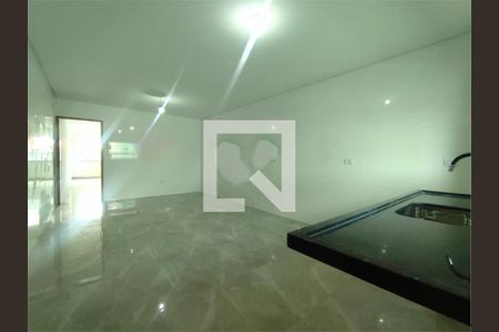 Casa à venda com 3 quartos, 170m² em Vila Paulo Silas, São Paulo