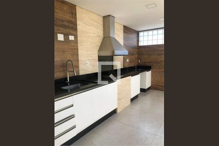Casa à venda com 3 quartos, 235m² em Parque Novo Oratório, Santo André