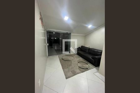 Casa à venda com 3 quartos, 150m² em Cidade Mãe do Céu, São Paulo