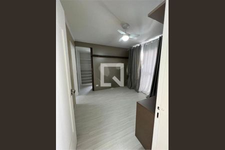 Casa à venda com 3 quartos, 127m² em Guaíra, Curitiba