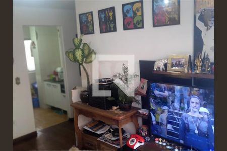 Apartamento à venda com 2 quartos, 47m² em Santa Quiteria, Curitiba