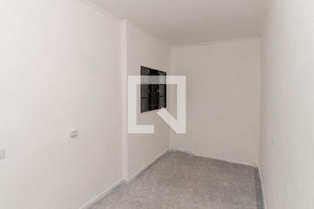 Sala / Quarto de casa de condomínio para alugar com 1 quarto, 33m² em Parque Vitoria, São Paulo