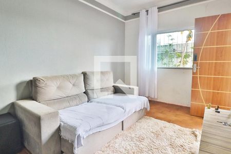 Sala de casa para alugar com 4 quartos, 200m² em Santa Mônica, Uberlândia