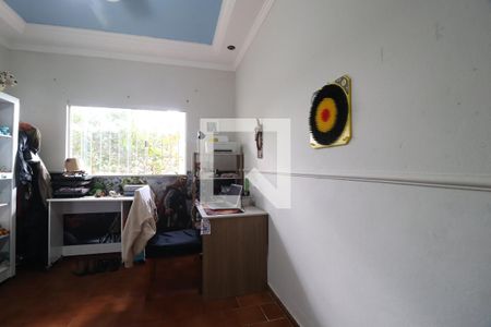Quarto 1 de casa para alugar com 4 quartos, 200m² em Santa Mônica, Uberlândia