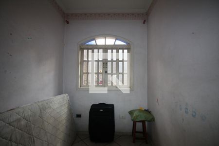 Quarto 2 de casa à venda com 4 quartos, 250m² em Jardim Paris, São Paulo
