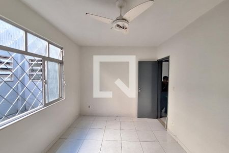 Quarto 2 de apartamento para alugar com 2 quartos, 62m² em Jardim Primavera, Duque de Caxias