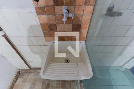 Sala e área de serviço de casa para alugar com 1 quarto, 24m² em Santana, São Paulo