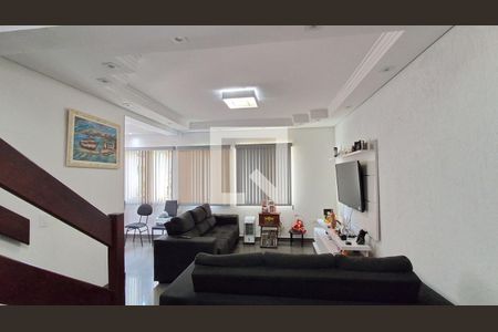 Casa à venda com 4 quartos, 258m² em Vila Vivaldi, São Bernardo do Campo