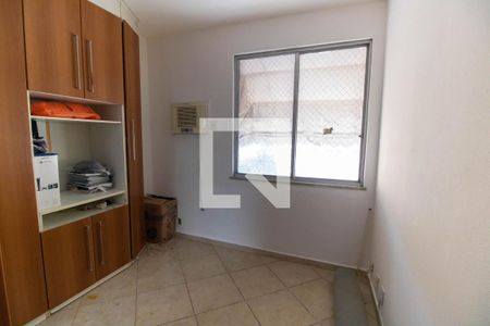 Suíte  de apartamento para alugar com 2 quartos, 70m² em Santa Rosa, Niterói