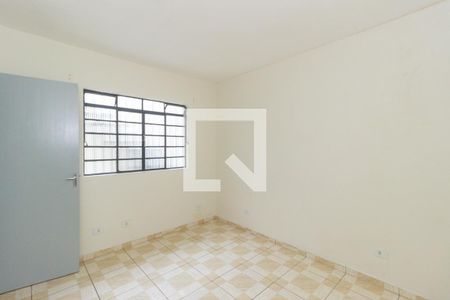 Quarto 1 de casa para alugar com 2 quartos, 70m² em Vila Itaberaba, São Paulo
