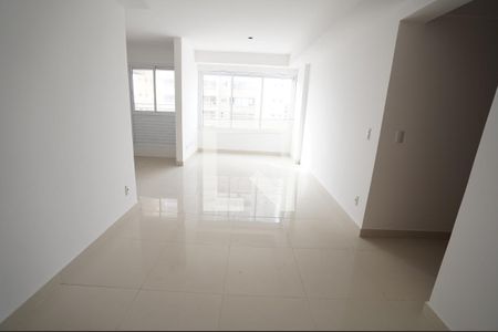 Apartamento à venda com 3 quartos, 76m² em Jardim Europa, Goiânia