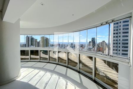 Sala de apartamento para alugar com 3 quartos, 362m² em Perdizes, São Paulo