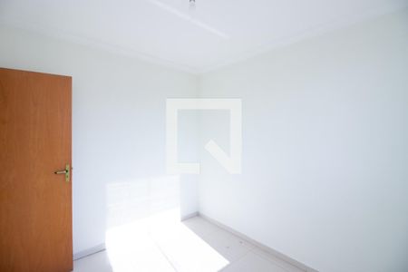 Quarto 2 de apartamento para alugar com 2 quartos, 42m² em Parque Xangri-lá, Contagem
