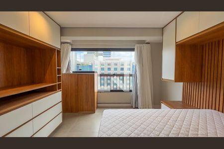 Studio de kitnet/studio para alugar com 1 quarto, 24m² em Vila Cordeiro, São Paulo