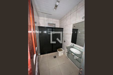 Banheiro de casa para alugar com 2 quartos, 180m² em Parque Anchieta, Nilópolis