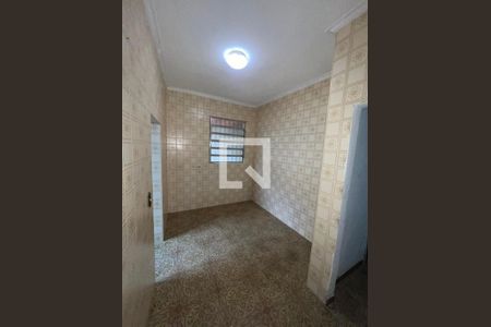 Banheiro de casa para alugar com 2 quartos, 180m² em Parque Anchieta, Nilópolis