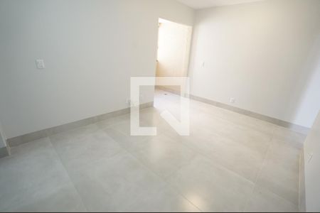 Apartamento à venda com 3 quartos, 67m² em Jardim Ana Lúcia, Goiânia