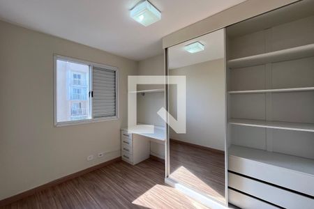 Quarto 1 de apartamento para alugar com 2 quartos, 49m² em Vila Santa Luzia, São Paulo