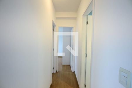 Corredor de apartamento para alugar com 2 quartos, 51m² em Vila Andrade, São Paulo