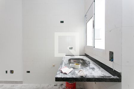 Cozinha de apartamento para alugar com 2 quartos, 45m² em Vila Dalila, São Paulo