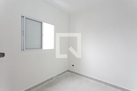 Quarto 1 de apartamento para alugar com 2 quartos, 45m² em Vila Dalila, São Paulo
